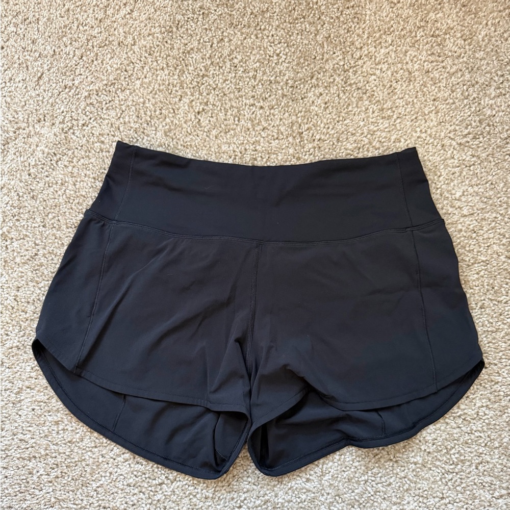 lululemon Speed Up High-Rise Lined
Short 4"